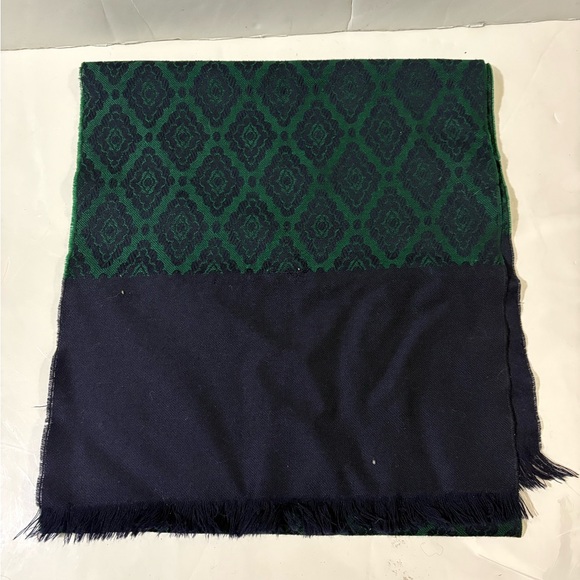 Vintage Eaton’s men store  Green and navy Scarf - Picture 5 of 5